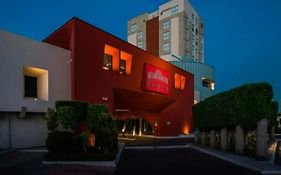 Hotel Puente Real